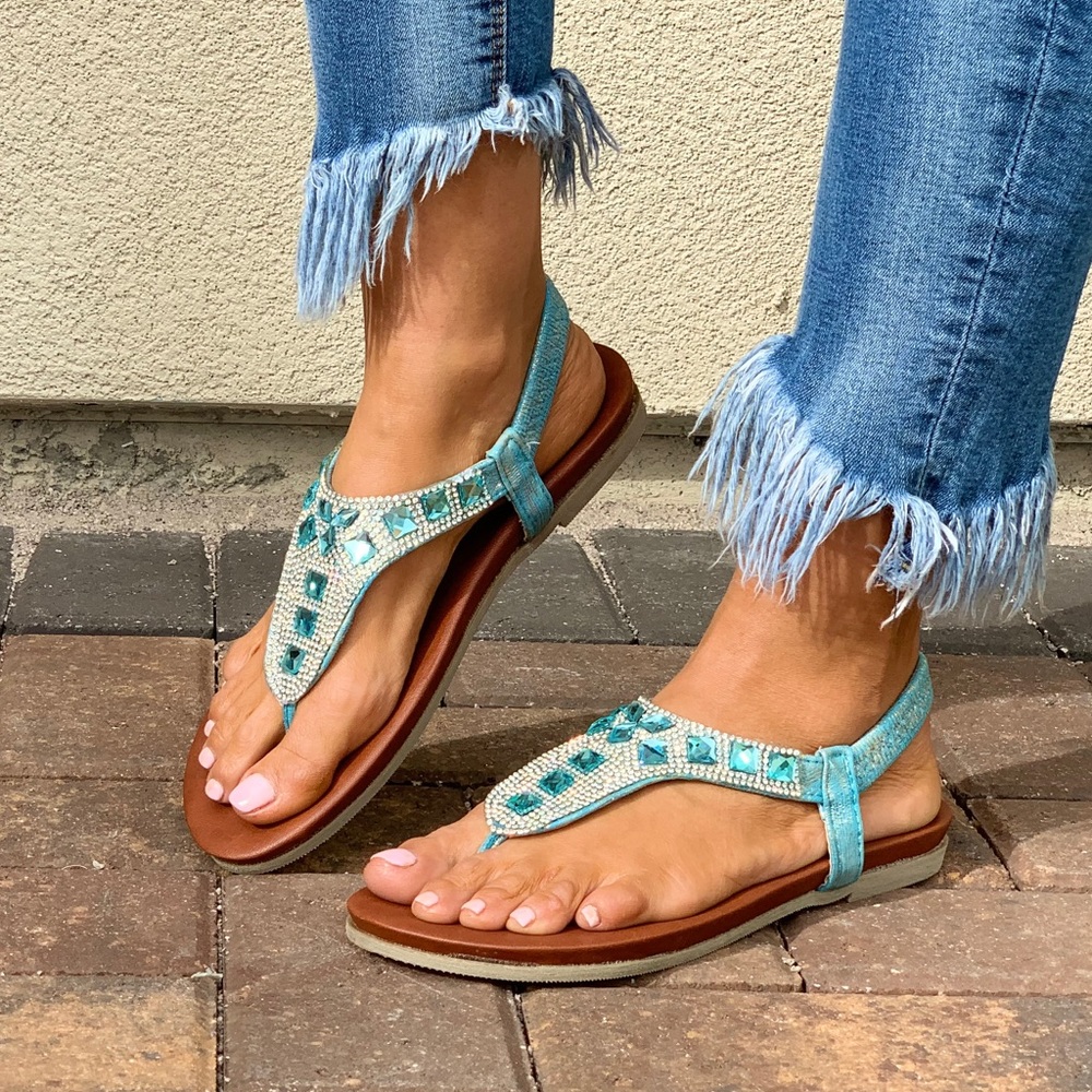 NIB Powder Blue Embellished Flat Thong Sandals - Picture 4 of 7